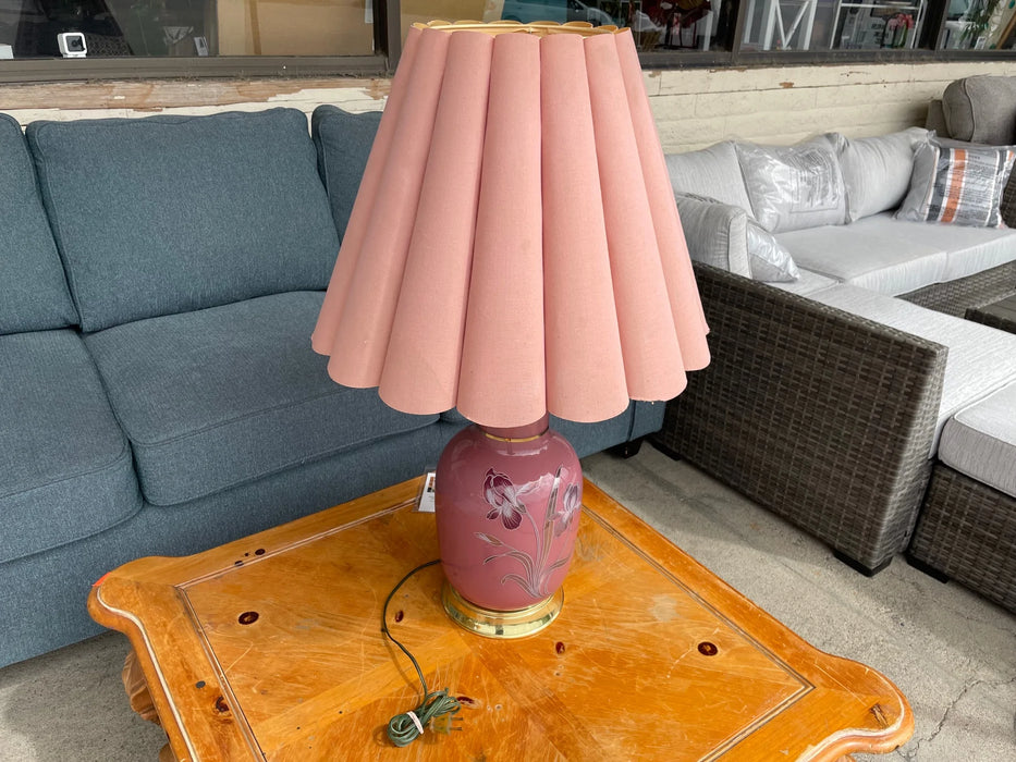 Vintage pink floral lamp with pink shade 28311