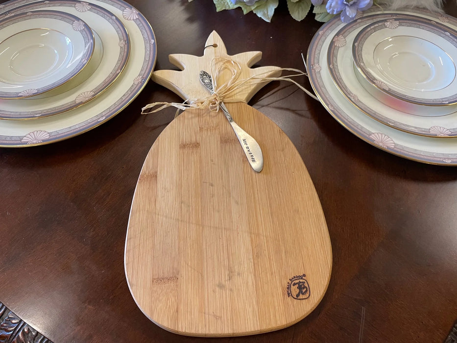 Totally Bamboo pineapple wood cutting board 28351