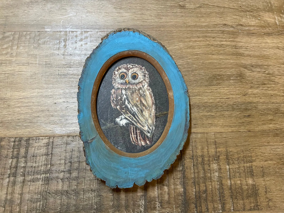 Owl painting in wood round 28352