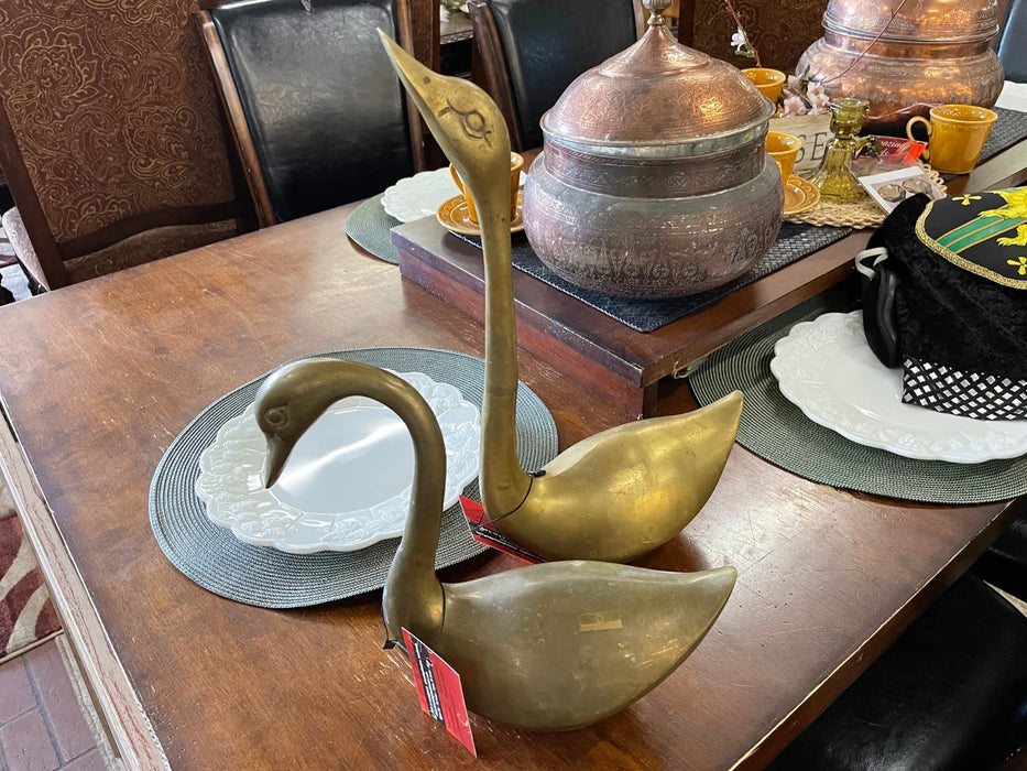 Brass coated geese figurine 28524