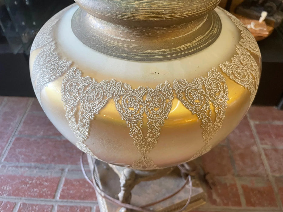 Vintage Victorian lamp 28475