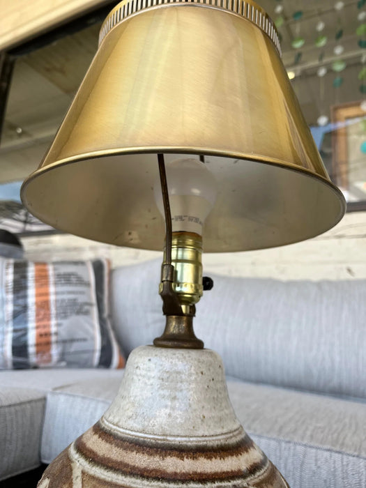 Small unique lamp with brass shade 28725