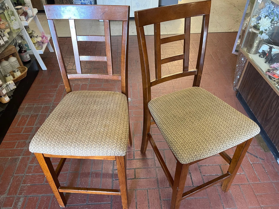 Counter height chairs/bar stools 28942