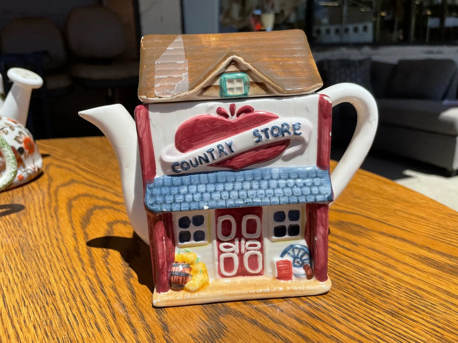 House shaped, thatched roof teapot, decorative purpose 28990