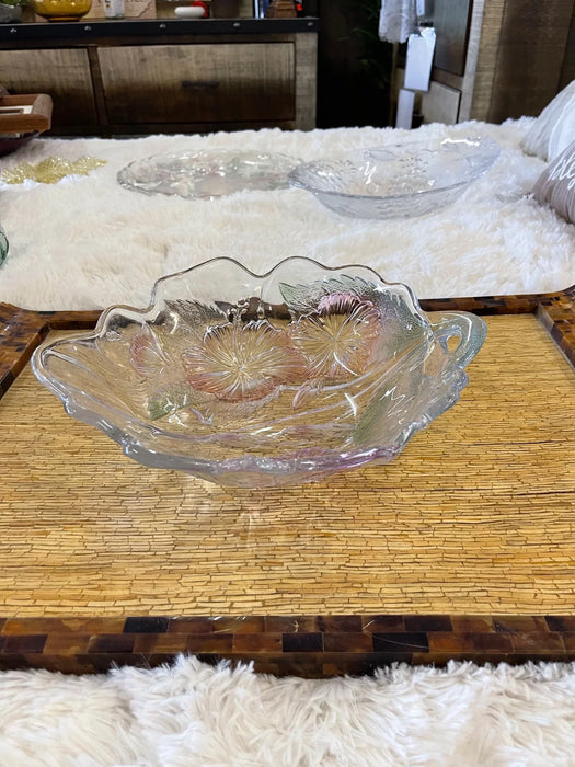Glass serving bowl w/ roses pale pink, green accents 29167