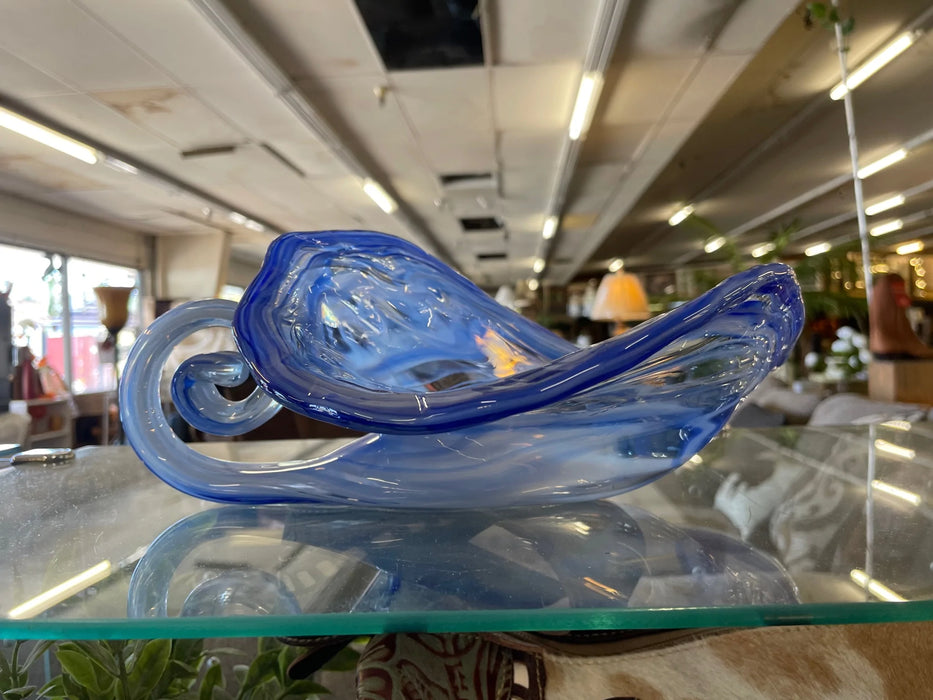 Blue handblown glass dish 29185