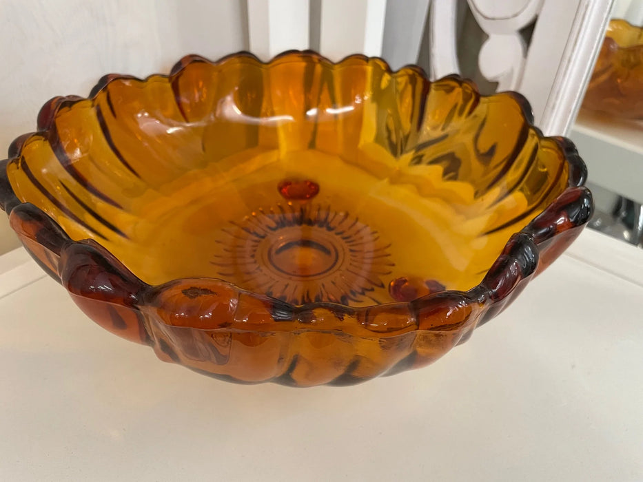 Vintage amber glass sunflower bowl 29489