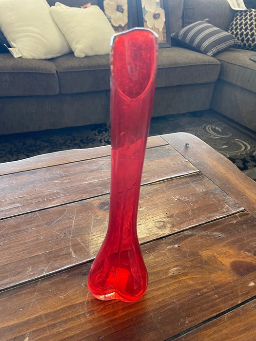 Vintage viking Le Smith red swung glass vase 29495