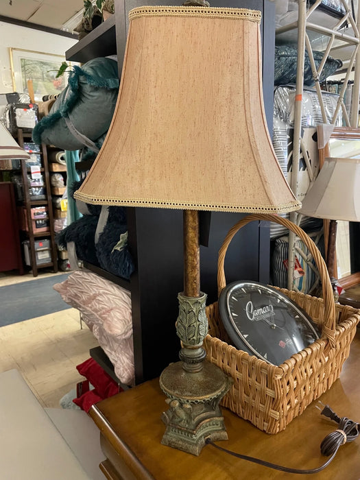 Ornate small lamp with shade 29729