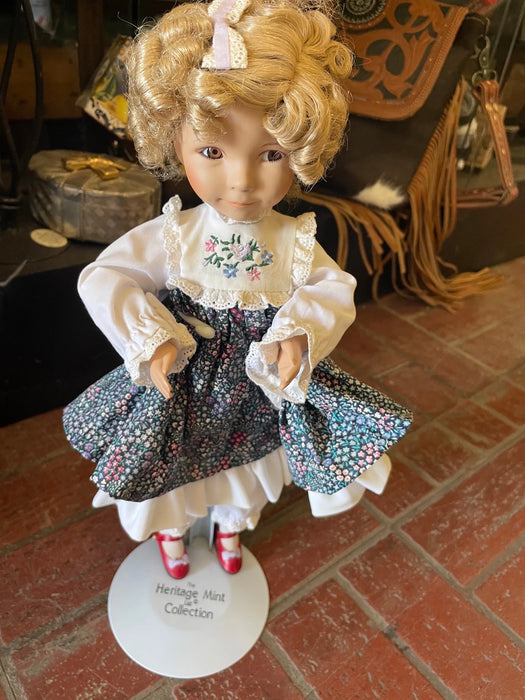 Goldilocks online porcelain doll