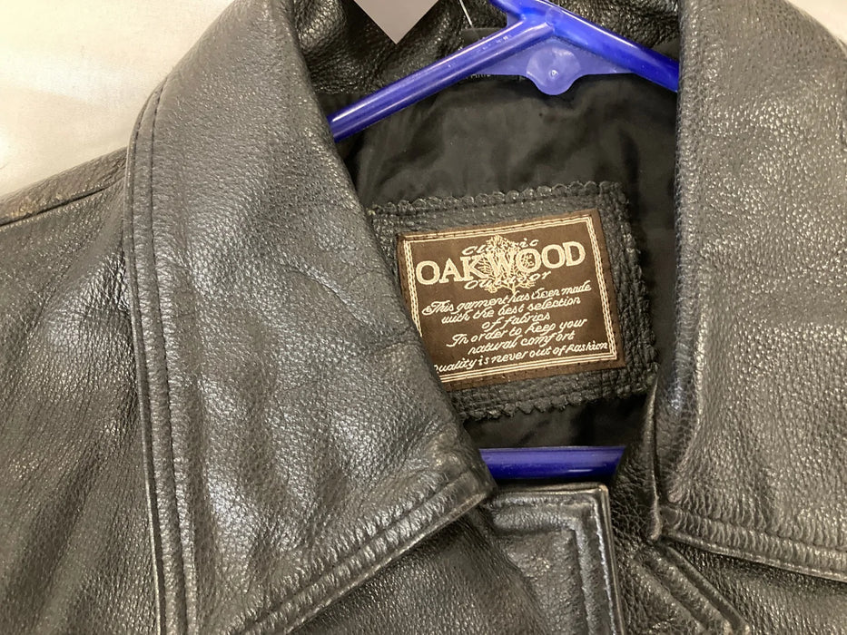 Classic oakwood medium black coat 29987