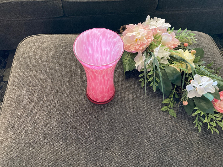 Pink vase 29936