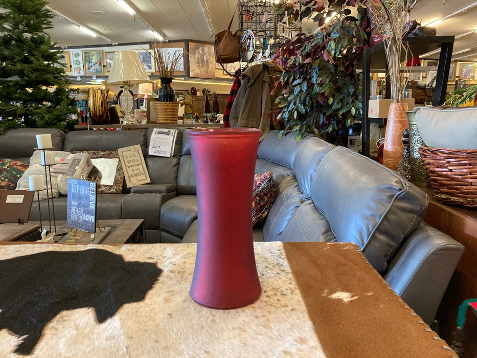 Red vase 29999