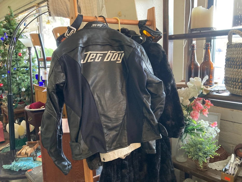 Leather Jet Boy Designs motorcycle jacket size medium 30049