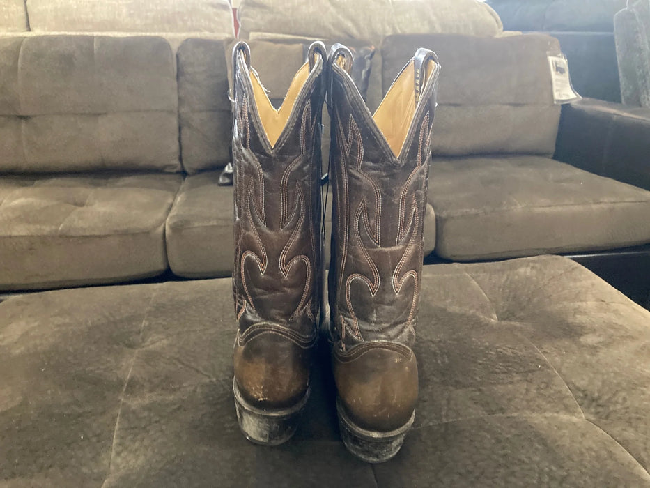 Durango boots size 8.5 30057