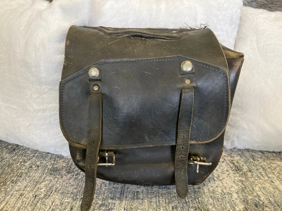 Handmade leather motorcycle saddlebag 30253