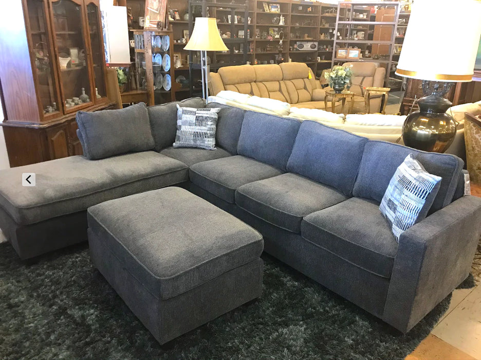 McCord sectional sofa dark grey/gray chenille 2pc reversible couch with chaise NEW CO-509347