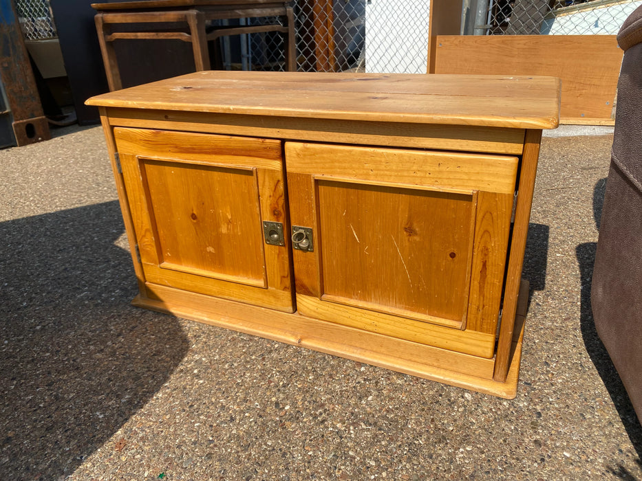 Pine wine rack storage cabinet 26052