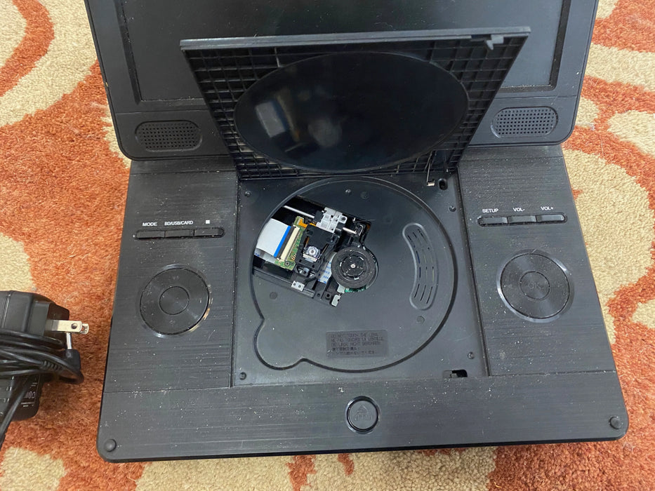 Blackweb blu-ray portable Disk/DVD player 26151
