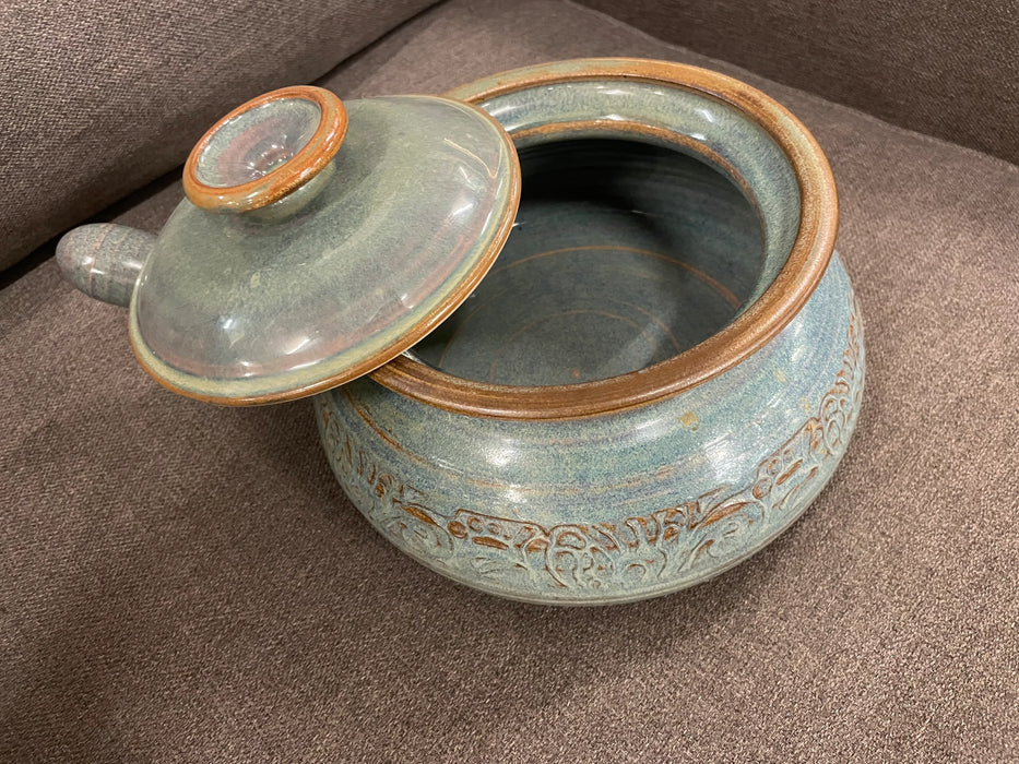 Ceramic pottery crock pot 30277