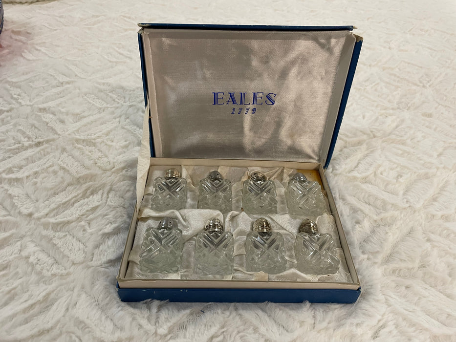 Eales 1779 crystal set of salt & pepper shakers 30376