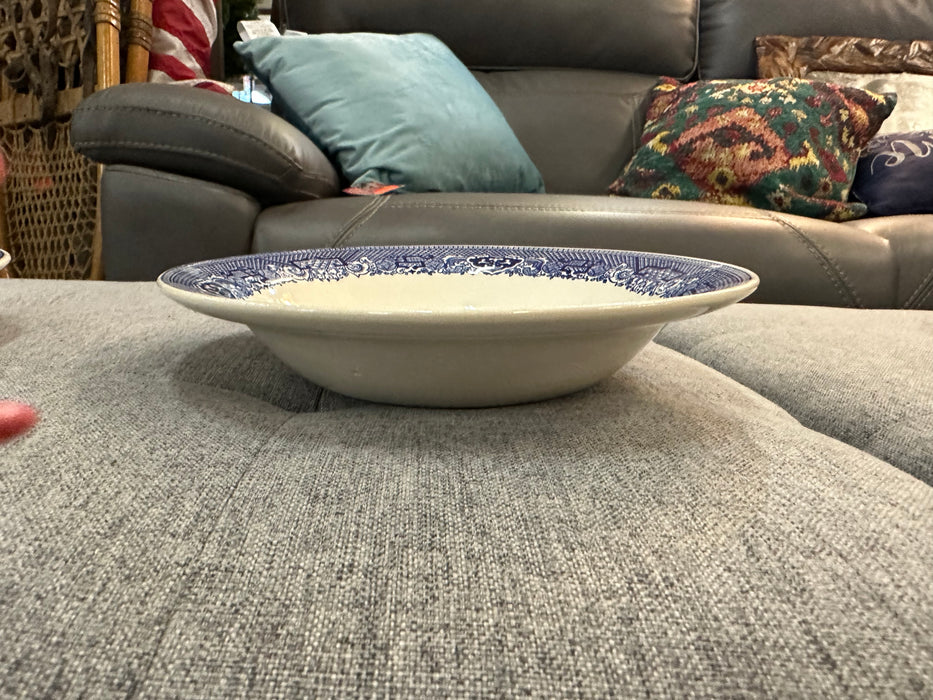 Blue Willow bowl 30370