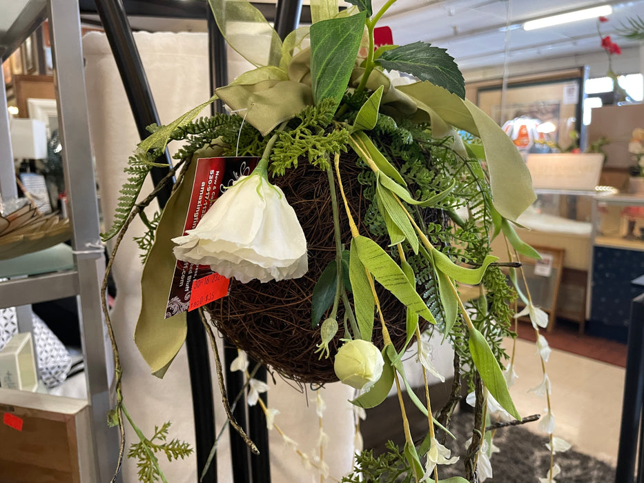 Faux plant decor by House of Design 30616