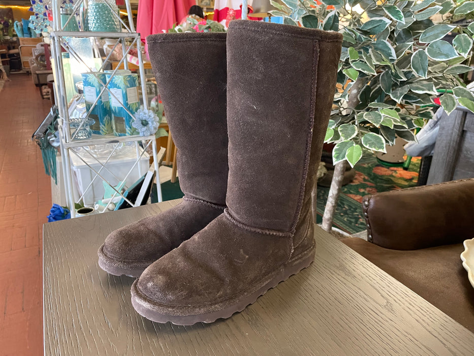 Bear paw boots size 10 30713